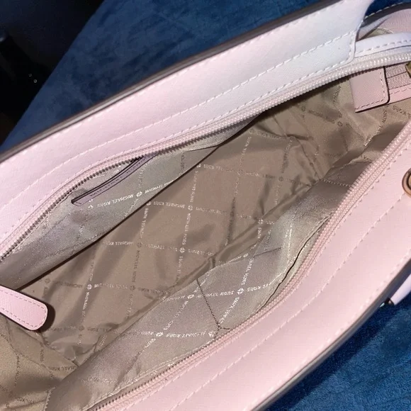 Michael Kors Selma medium satchel pink blossom - Picture 8 of 8